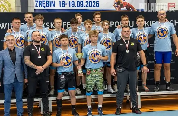 Zapaśnicy z Dolnego Śląska ze srebrem Drużynowych Mistrzostw Polski Juniorów Młodszych