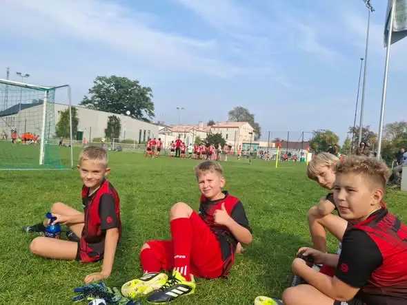 Młodzi piłkarze z Krosnic rozpoczęli sezon w Miliczu