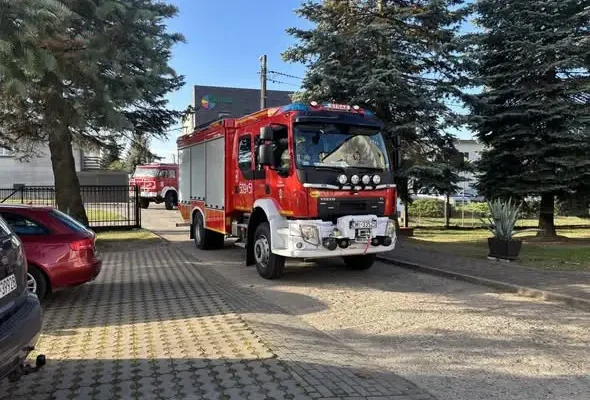 Ewakuacja Urzędu Gminy w Cieszkowie – ćwiczenia OLiOC z udziałem OSP