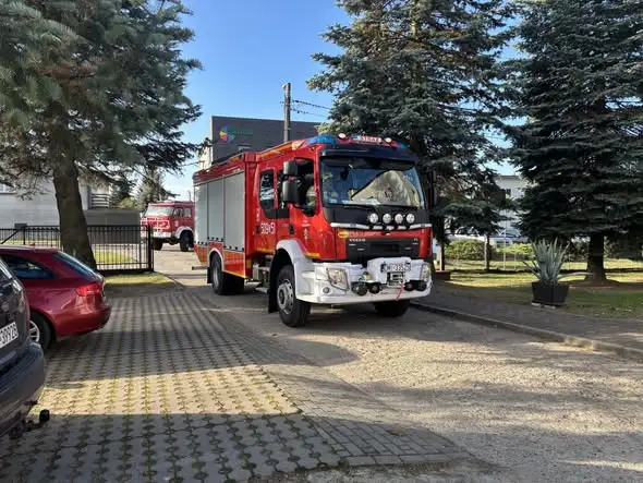 Ewakuacja Urzędu Gminy w Cieszkowie – ćwiczenia OLiOC z udziałem OSP